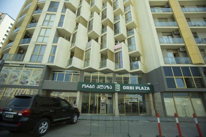 სასწრაფოდ იყიდება აპარტამენტი Orbi Plaza ში